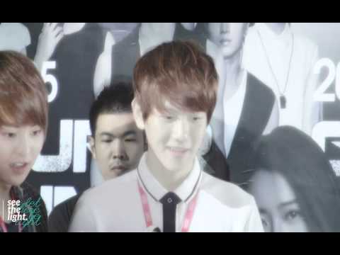 120812 SM ART EXHIBITION BAEKHYUN