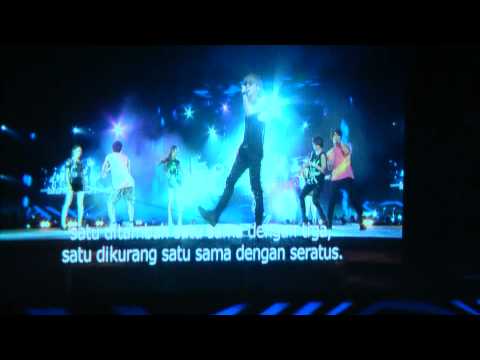 [FANCAM] 120922 SMTOWN INA - Super Junior ft. f(x) - Oops!