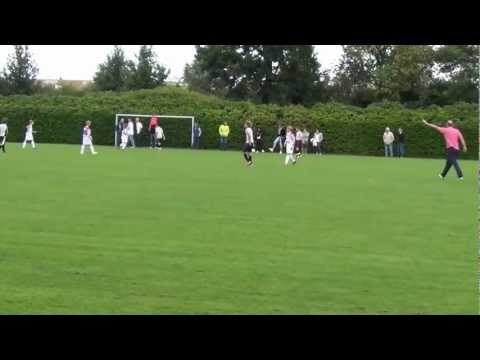 1e helft Nieuwland D2 - FC Almere D1.mp4