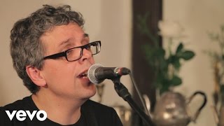 Pedro Guerra - Cerca del Amor (Directo Libertad 8)