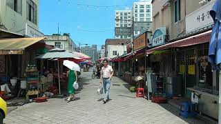 preview picture of video 'Korea Street Trip 1913 Songjung Station Market 1913 송정역시장'