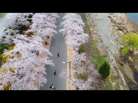 FLYING OVER MOUNTAINS (4K UHD) - Relaxing Music Along With Beautiful Nature  - 4K Video Ultra HD