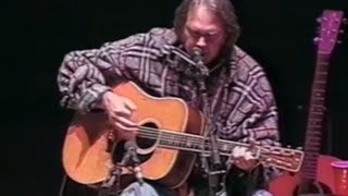 Neil Young - Comes A Time - 10/19/1997 - Shoreline Amphitheatre (Official)