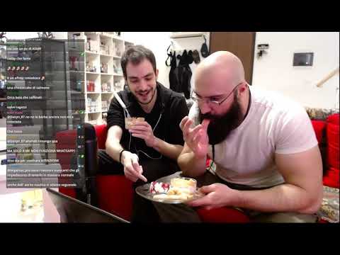 Pubcast IRL sul divano