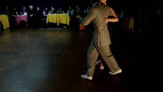 Braulio Martos y Victoria Pesci 04- en La Sooocial Córdoba