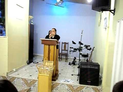 Quadrangular Vera Cruz....B.H...M.G....28-06-2011 - culto das irmãs.