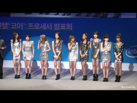[110118] Girls' Generation (SNSD) -  Hoot + Interview + Visual Dreams