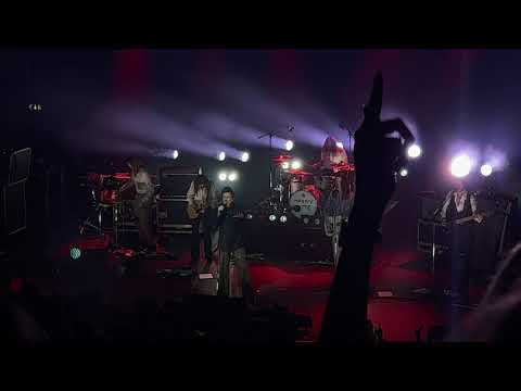 Rick Astley and Blossoms - Panic - London 9/10/21