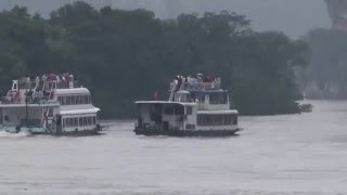 Video : China : The Li River, GuiLin in the rainy season - video