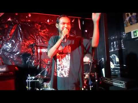 Cacasonica Live En La Fiesta De Onanizer