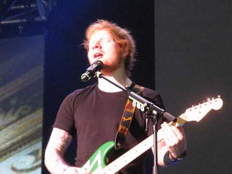 Ed Sheeran - Thinking Out Loud @ SK Handball Stadium, Seoul, South Korea 2015/3/8
