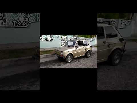 Chulada de auto #fiat126p , solo en la #habanavieja  #cuba