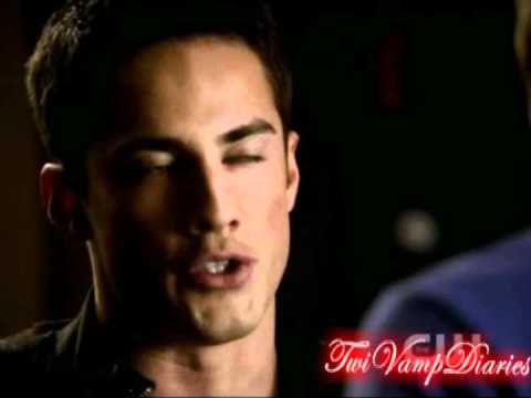 TVD 02x14 -- Crying wolf (music Scene)