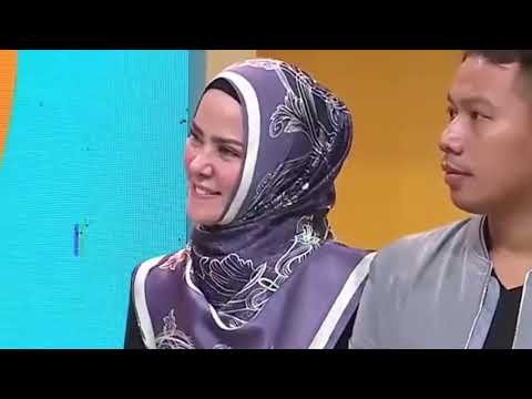 Farhat Abbas cemen ditantangin buka baju malah ngomong doang!!! Nyaris digebukin vicky