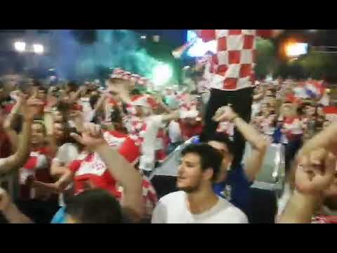 Slavonski Brod.Slavlje nakon pobjede Engleske na svjetskom nogometnom prvenstvu