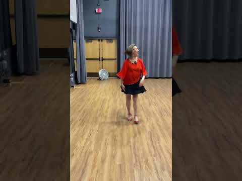 Cumbia beginner lesson: Basic Step & Quarter Turn 1. Bloomington, MN (Ballroom & Latin Dance Club).