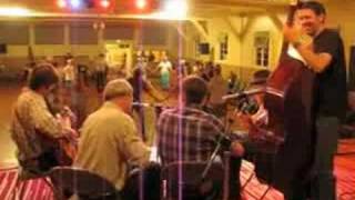 STRIPED PIG Stringband squaredance