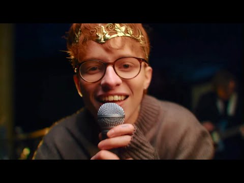 Cavetown - Sweet Tooth [Official Music Video]
