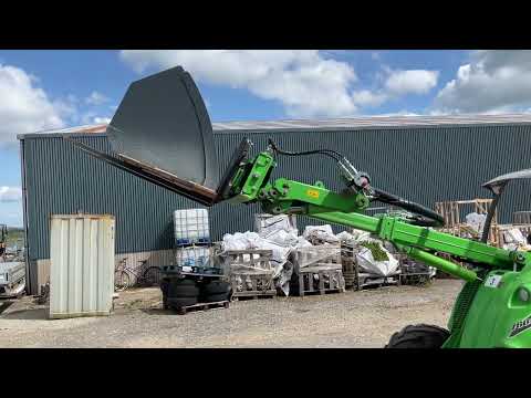 AVANT 760i 4WD ARTICULATED LOADER - Image 2