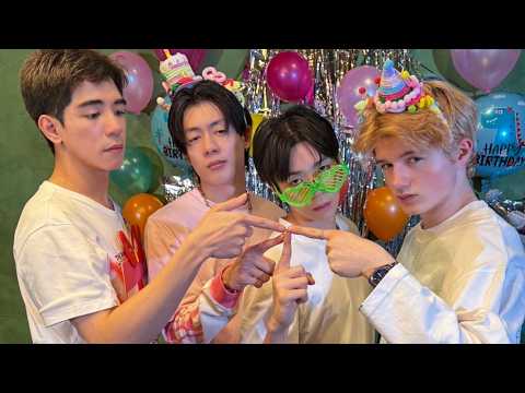 ‘HAPPY 1ST ANNIVERSARY GELBOYS !’ LIVE