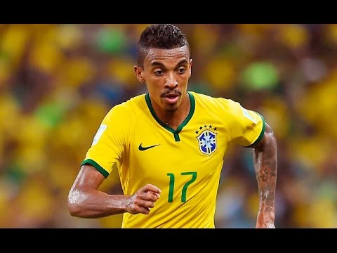Luiz Gustavo  vs Alemania