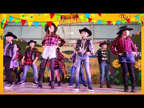 Dança Junina da Turminha do 5º Ano