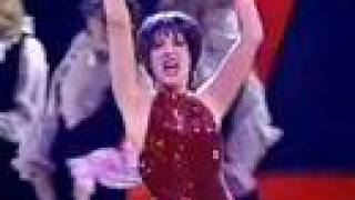 She Loves to Hear the Music - Stephanie J. Block