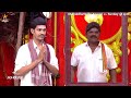 பாட்டையே மாத்தி பாடிகிட்டு இருக்கீங�