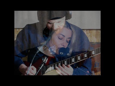 Video thumbnail for Serenade Of Water - live