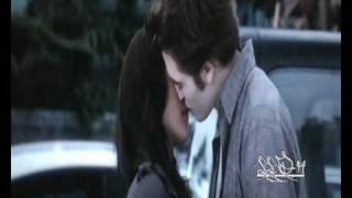 Bella and Edward Stripped