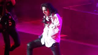 Alice Cooper  Nita Strauss &quot;Roses On White Lace&quot; O2 Arena 10/10 2019