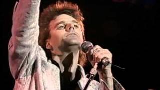 Alex Smith - What About Me? - Live (Moving Pictures singer)