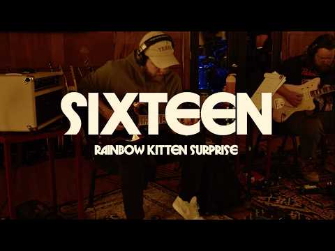 Miniatura de Sixteen