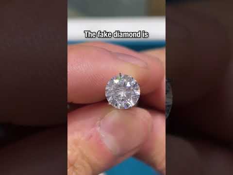 How to Tell if a Diamond is REAL or FAKE using the SCRATCH TEST