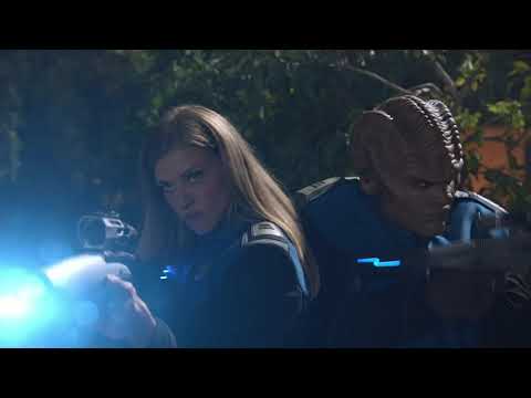 9 to 5 The Orville fight scene