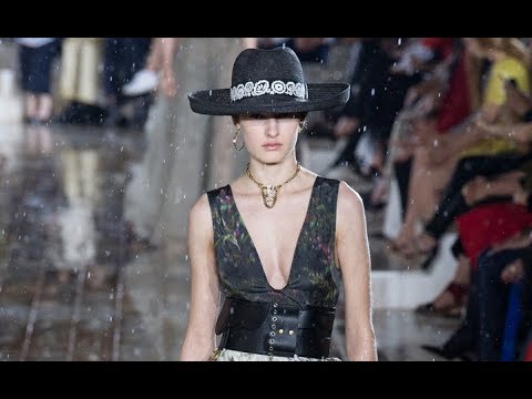 DIOR Cruise 2019 Highlights Paris - Fasion Channel