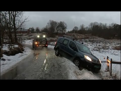 Winter Car Crash at SheDigs!| Slippery when icy wet! Car Accident| Icy Norwegian Road| Cabin life