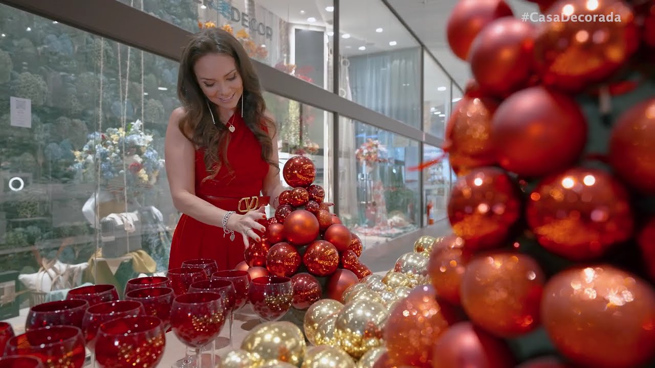 6 Dicas de Mesa Posta de Natal Por Tania Bulhões, Marta Medeiros e Muito Mais.