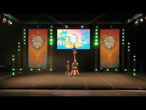 HSC Spiritstars GS - Senior Groupstunt Level 6