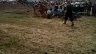 preview picture of video 'double steam engine plowing'