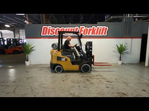 CATERPILLAR 2C5000 5,000lb LP (Propane) #1747 - Forklift for Sale