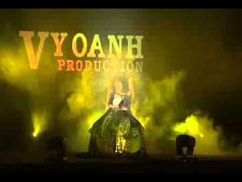 Thể hiện bởi Vy Oanh