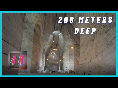 ▪4K▪Romania Walks🇷🇴: Slanic Prahova. The largest salt mine in Europe: 208 meters deep.