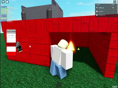 Playing as SCP 096 in Roblox