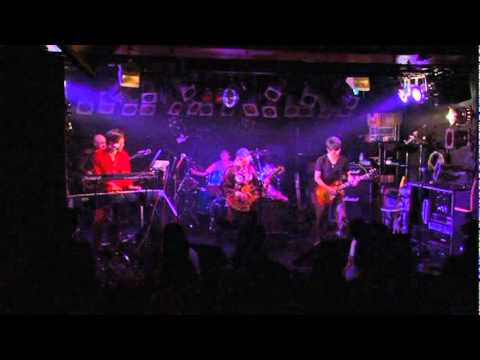 Angillous 110508 12 Living Proof