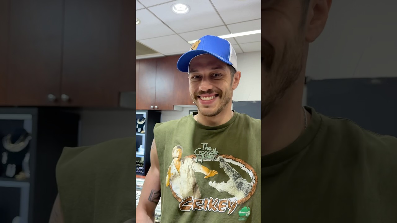 Pete Davidson stops into the Vookum store and buys a sick watch #rolex #watches #business