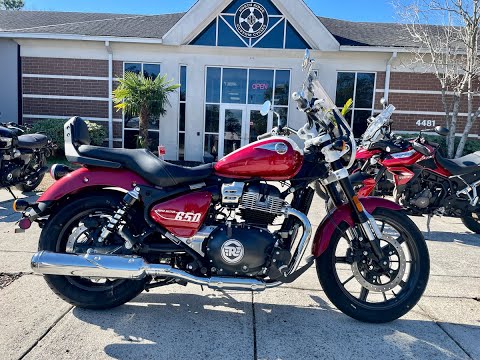 2024 Royal Enfield Super Meteor 650 in North Charleston, South Carolina - Video 1