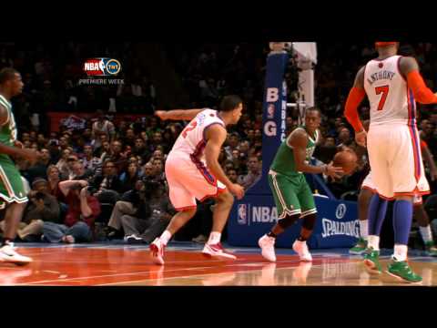 Rondo shows off some Christmas Razzle-Dazzle