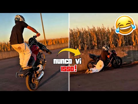 BEST MOTORCYCLE MOMENTS 2025 😂 FUNNY FALLS & FAILS