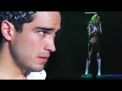 Rebelde: ¡Miguel recupera la memoria al ve Mía cantando! - RBD